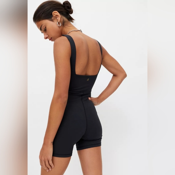 Weworewhat Cutout Active Romper Bodysuit - Picture 5 of 6